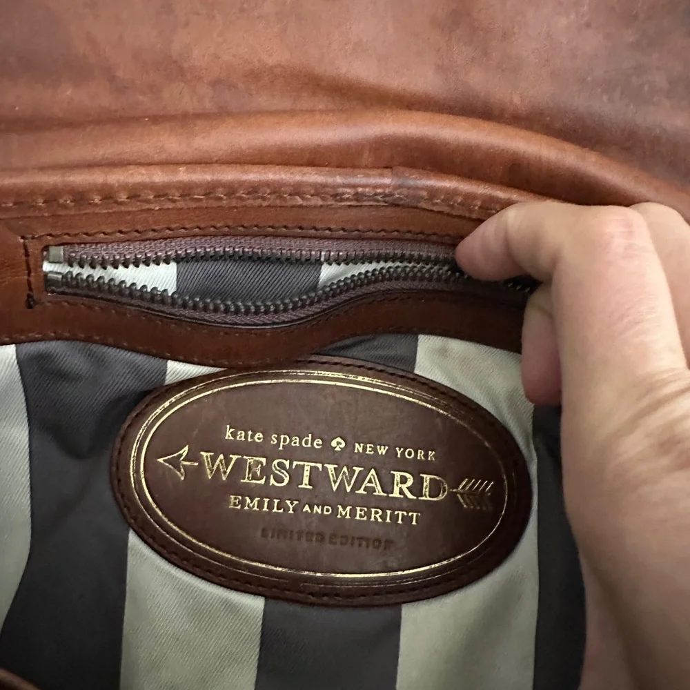 Kate Spade Westward Limited Edition Emily and Meritt Ingenue Clutch